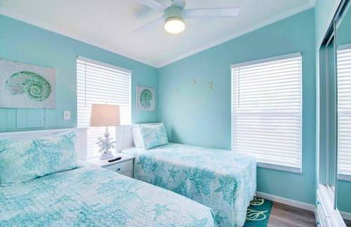 NAUTILUS...ocean front cottage retreat ~ - Foto 8