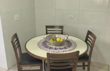 Apartamentos até 6 pessoas - 3 quartos com suíte e garagem, completo - Photo 69