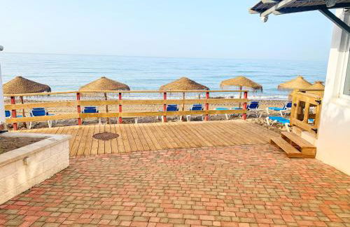 Beach Villa Costanera in Marbella - Photo 36