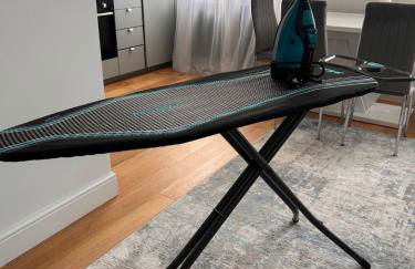 Stylish One Bed Flat in Paddington Pool and gym next door Free secure underground parking nearby - Foto 19