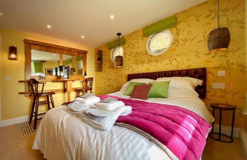 Hambrook House Canterbury - NEW luxury guest house with ESPA Spa complex - Foto 43