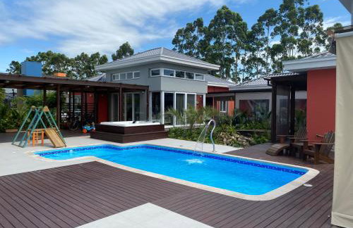 Casa com Piscina e SPA em Condominio a Beira da Lagoa de Ibiraquera - Photo 25