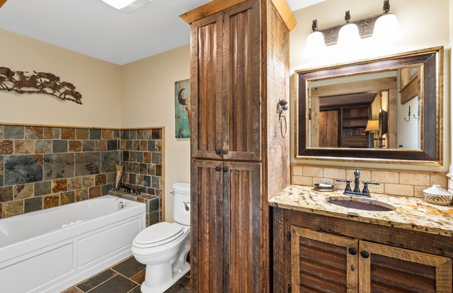 Bunk House Big House 2BR Mountain Views 7 min to Yellowstone - Foto 57