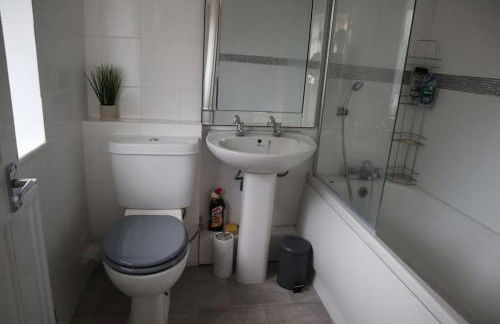 Charming 3Bed Home in High Barnet - Foto 11