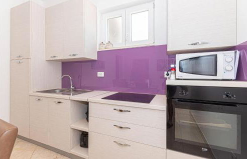 Two-Bedroom Apartment In Sibenik - Foto 29