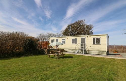 Cwrt y Ceffyl - Photo 23