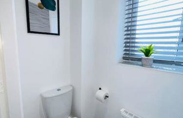 Beautiful 3 Bed Detached House in Grimsby - Foto 25