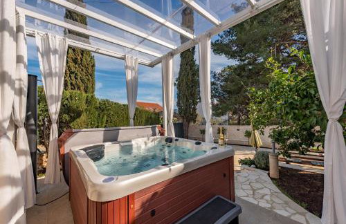 Villa Roko - Luxury Villa 60m from beach! - Photo 35