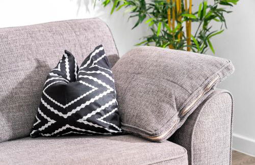 Stylish Apartment - Twin Beds - Parking - Fast Wi-Fi 9CC - Foto 31