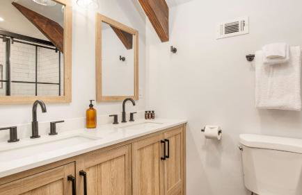 3mins to Lake, 5mins to Skiing Updated 4bdr Cabin Avalon Pines by Avantstay - Photo 31