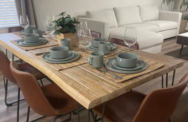 Perfect 4Bd with King Bed Vacation Home - Photo 25