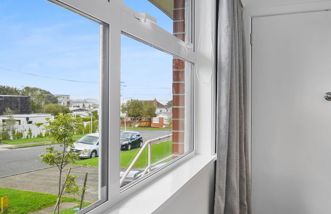 Renovated Takapuna 2BR Apt - Parking - Foto 23