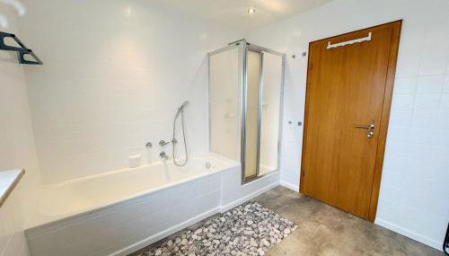 Nice Apartments in Gelnhausen - Foto 3, Shower
