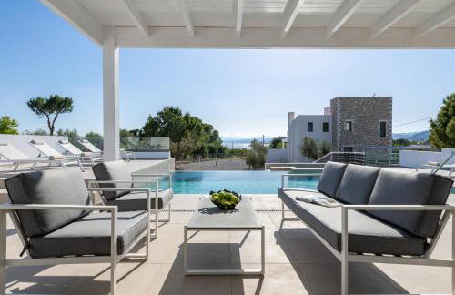 VILLA IRIS in PEFKOS, PINE VILLAS - Photo 12