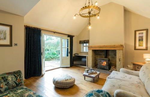 The Coach House - Photo 24