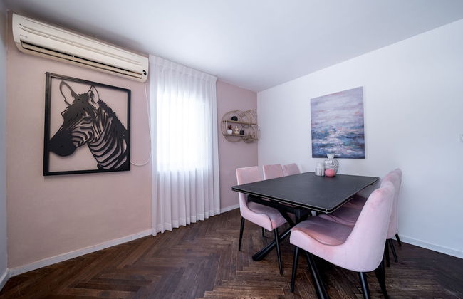 Spacious 4BD House w Pool in Hezliya - Foto 38