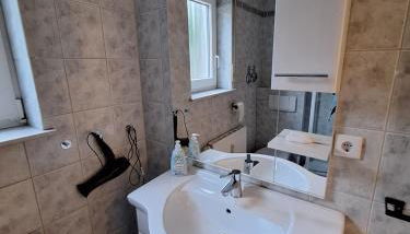 bookandstay24 Reinheim bei Darmstadt, Frankfurt, Rhein-Main-Gebiet - Foto 3