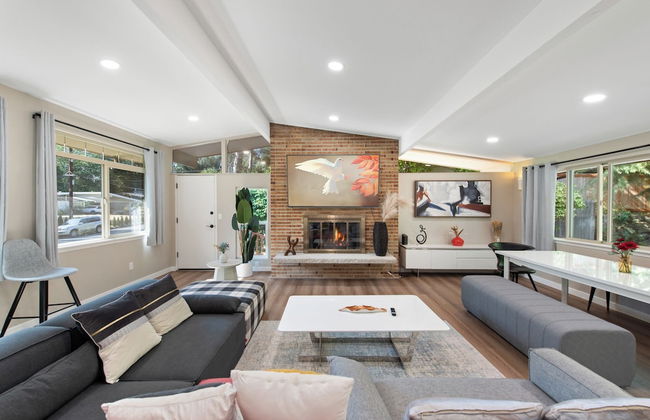 Stylish & Spacious Retreat in Downtown Bellevue - Foto 24