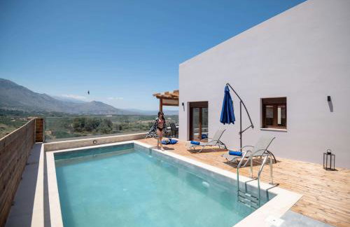 Archontiki Veranda - Design Villa in Crete with Heated Pool, Jacuzzi & Dreamy Views - Foto 2