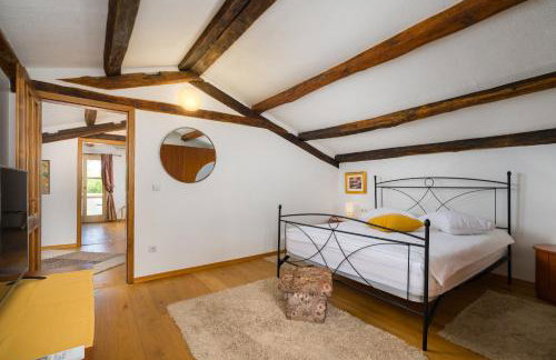 My Villa Ida with pool in Višnjan, Istria - Photo 62