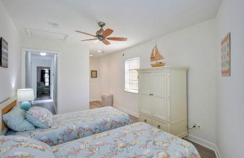 Waterfront Nettles Island Beach House Pool Access - Photo 15