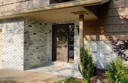 Bluffview on the River with a hot tub sauna pool table and more - Foto 6