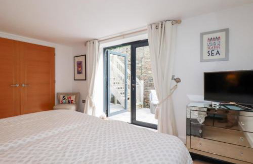 Seaspell Beach House - Photo 23