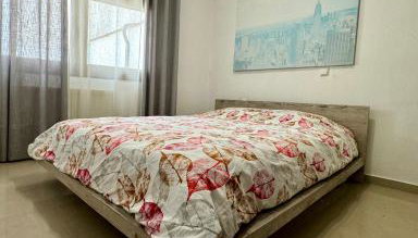 Cozy Courtyard House - Foto 1