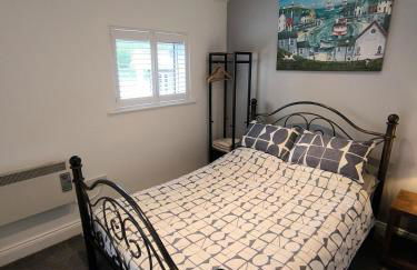 The Pumphouse with Hot Tub - Foto 13