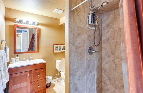 Spacious Family Home with Deck and Yard in Littleton! - Foto 30