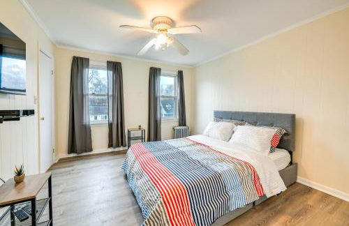 Charming Long Island Home with Fenced Yard! - Foto 15