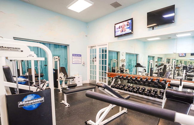 Magical Themed 3BR Townhouse Near the Parks - Foto 49