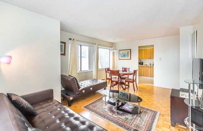 Toronto Furnished Living - Gerard St. E - Foto 32