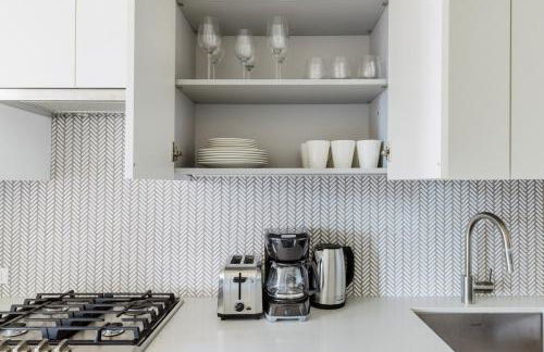 Blueground Chelsea rooftop pool nr High Line NYC-2145 - Foto 7