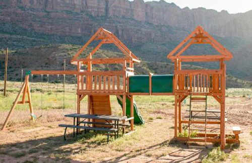 Redrock Moab Tiny House w Large Loft Site 8 - Foto 2