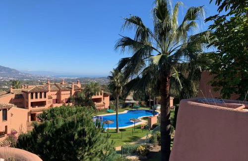 El Soto de Marbella FREE Golf-Tennis-Padel-Gym 2 Bedroom Penthouse - Foto 18