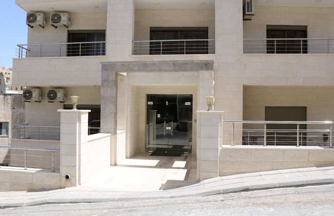 Amazing one Bedroom Apartment in Amman, Elwebdah 5 - Foto 36