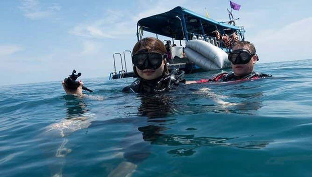 Antes de comenzar la actividad de buceo