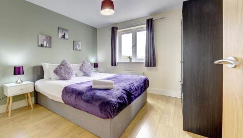 Modern Comfort, 2BR, Ensuite, Parking - Foto 5, towels, wardrobe