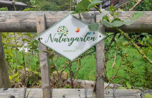 Im Naturgarten - Foto 1