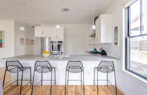 Rooftop Deck 5 Mins to Downtown - Foto 44