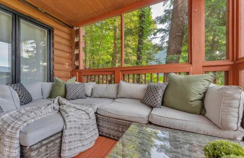 Family Chalet With Sauna, HotTub, Heavenly Views! Mins to Downtown! - Foto 56