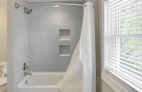 Lebanon Retreat Decks, Fire Pit and Yard - Foto 23