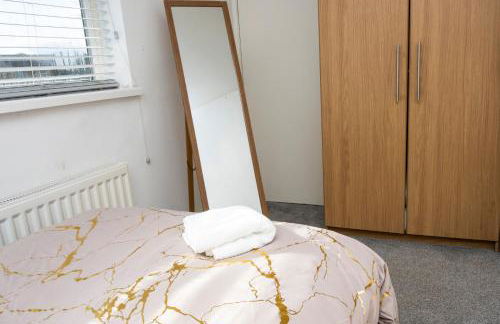 Castle House - Photo 8