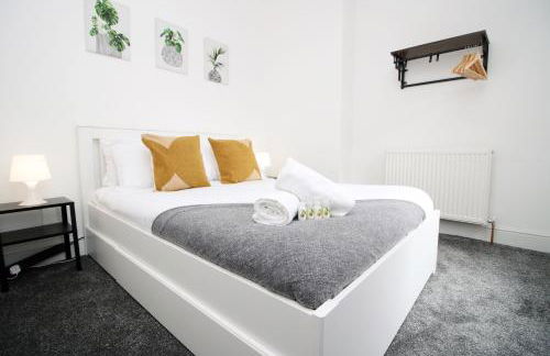 3-Bed Townhouse - Central, Free parking - Foto 37