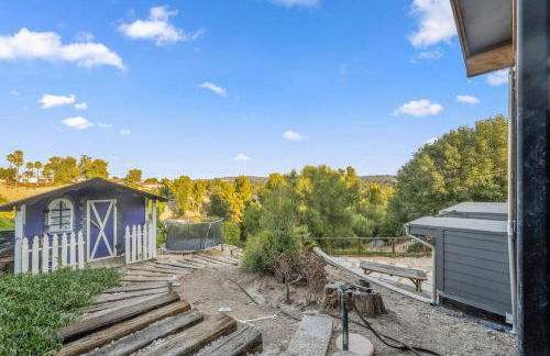 Middlebury Heights with Pool - Foto 30