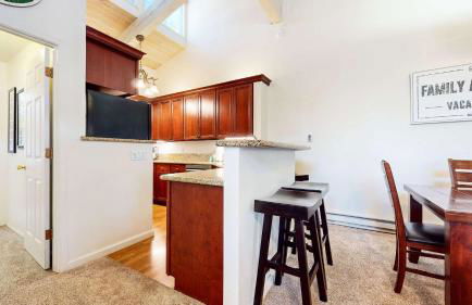 Mountain Chateau Retreat - Desirable Resort 4 BDR - Foto 25