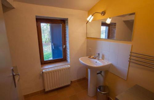 Séjour nature au cœur du Parc de la Brenne: gîte 4 chambres, jardin et terrasse, proche de Rosnay - FR-1-591-141 - Foto 3