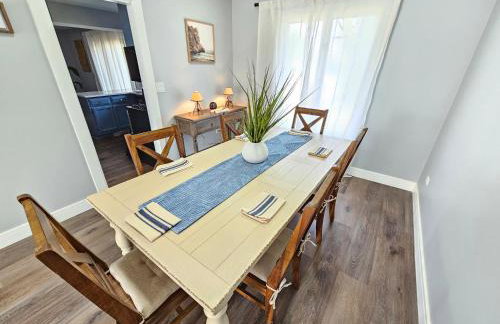 Modern 4BR Near Six Flags & Naval Base - Foto 13