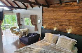 Linda Cabana com Vista Incrível nas Montanhas com Trilha, Cachoeira e Alexa - Photo 14